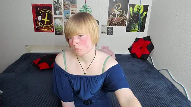 Cattie w  online show from February 28, 2026, 1:17 am