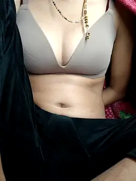 misskomal97 online show from December 2, 2025, 1:55 am