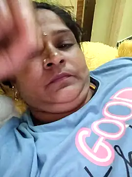 navyasree143 online show from November 23, 2025, 10:26 am