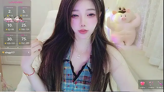 Coco-Di online show from May 19, 2026, 2:07 am