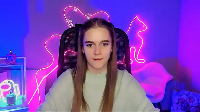 Snapshot of JuneWoods chatting on February 20, 2026, 3:34 pm JuneWoods online show from February 20, 2026, 3:34 pm