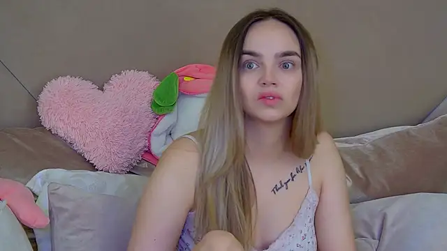 AnitaVenture online show from November 16, 2025, 4:07 am