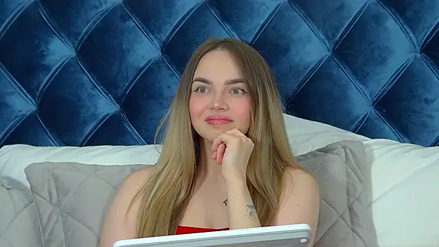 Snapshot of AnitaVenture chatting on February 5, 2026, 4:39 am AnitaVenture online show from February 5, 2026, 4:39 am