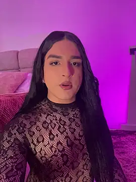 Dania Oconor online show from November 25, 2025, 9:37 pm