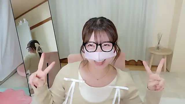 ramu-mero online show from October 3, 2025, 10:01 am