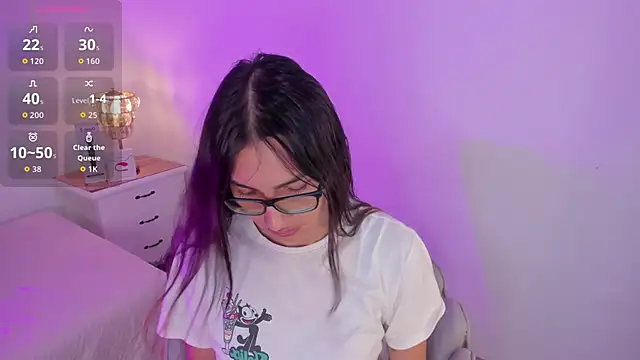 Snapshot of cherrylady_02 chatting on November 5, 2025, 12:05 pm cherrylady 02 online show from November 5, 2025, 12:05 pm