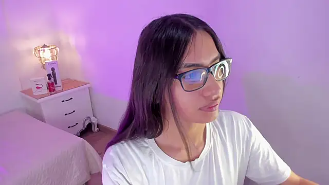 Snapshot of cherrylady_02 chatting on November 9, 2025, 12:47 pm cherrylady 02 online show from November 9, 2025, 12:47 pm