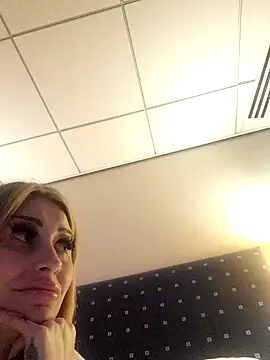 Snapshot of Sadie_alexandra chatting on November 9, 2025, 1:59 am Sadie alexandra online show from November 9, 2025, 1:59 am