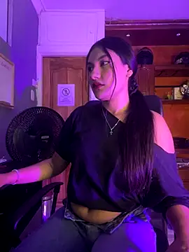 Anahi Malkova online show from October 21, 2025, 5:41 am