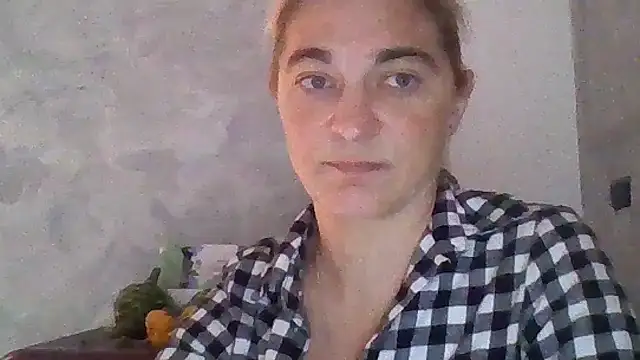 GoldenAngelMilf online show from October 18, 2025, 12:28 pm