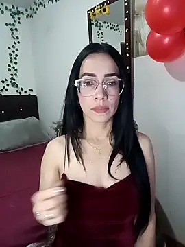 YaraDuartee online show from February 25, 2026, 11:58 pm