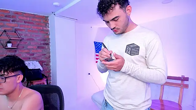Spaceboys18 online show from July 11, 2026, 7:27 pm