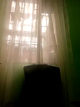 VANESSA  01 online show from December 14, 2025, 11:59 am