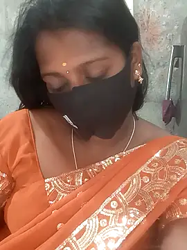 Tamil Hot Sandy online show from November 7, 2025, 6:13 am