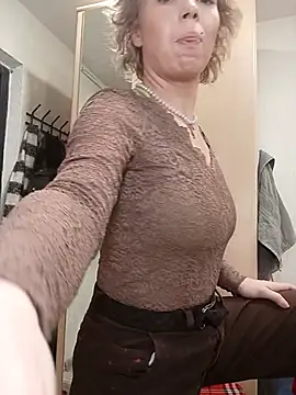 Conny Shellie online show from March 10, 2026, 7:02 am