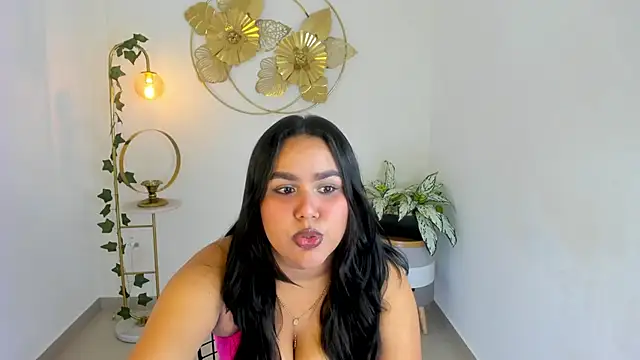 Jade gonzalez online show from October 12, 2025, 5:28 am