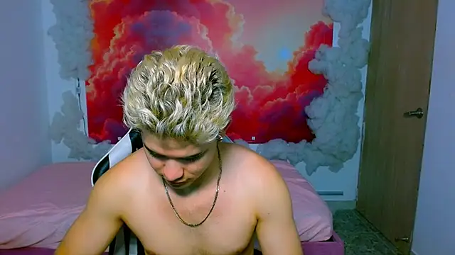 AlexPiersss online show from November 28, 2025, 7:49 pm