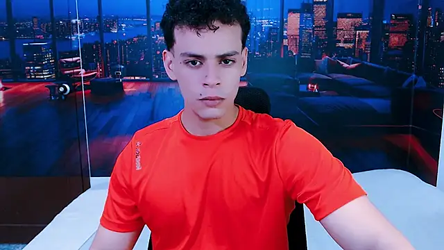 Snapshot of DominicBlazze chatting on October 14, 2025, 7:03 pm DominicBlazze online show from October 14, 2025, 7:03 pm