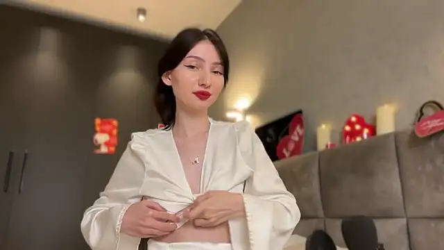 AnaMoonlight online show from February 2, 2026, 10:03 am