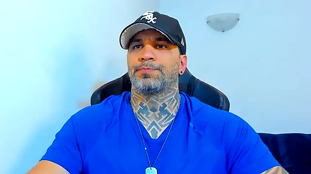 Snapshot of JoshRigby chatting on July 19, 2026, 8:01 pm JoshRigby online show from July 19, 2026, 8:01 pm