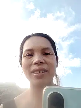 samsam-sexy online show from October 18, 2025, 1:19 am