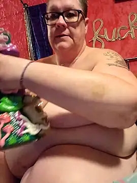 violentviolet68 online show from April 22, 2026, 10:33 pm