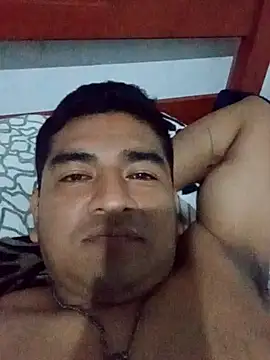 Snapshot of Titan_rudo chatting on October 27, 2025, 3:21 am Titan rudo online show from October 27, 2025, 3:21 am