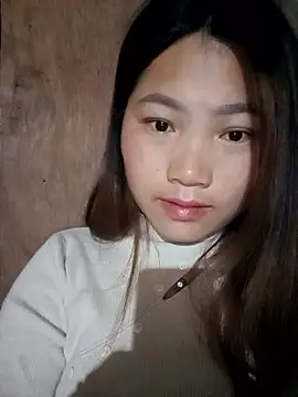 min-xinh online show from January 12, 2026, 9:42 pm