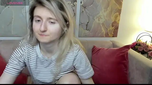 CamillaDreamer online show from March 29, 2026, 11:05 pm