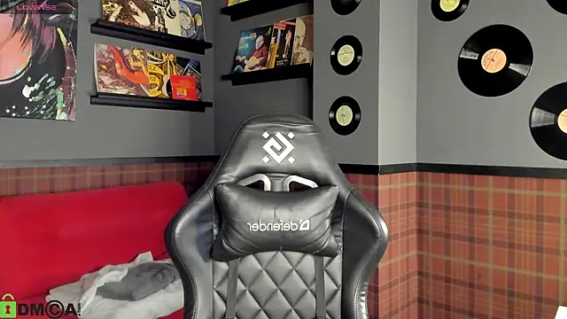 KarinaBroks online show from December 5, 2025, 9:29 am