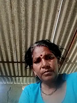 Snapshot of Rs_sonam chatting on October 19, 2025, 9:43 am Rs sonam online show from October 19, 2025, 9:43 am