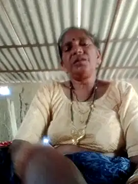 Snapshot of Rs_sonam chatting on November 8, 2025, 6:24 am Rs sonam online show from November 8, 2025, 6:24 am