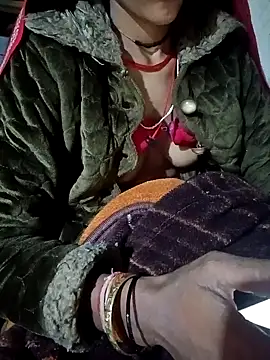 Lona2525 online show from December 18, 2025, 6:36 pm