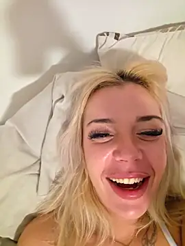 Daddyslittlebaby online show from November 22, 2025, 1:26 am