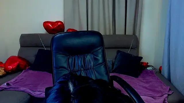 Emilly  Grey online show from February 19, 2026, 6:59 pm