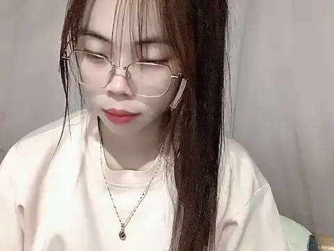 Ellie039 online show from September 26, 2025, 3:38 pm