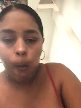 Snapshot of MelissaSam_ chatting on May 19, 2026, 7:42 pm MelissaSam online show from May 19, 2026, 7:42 pm