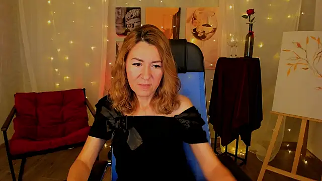 DonnaSmitth online show from November 14, 2025, 3:44 pm