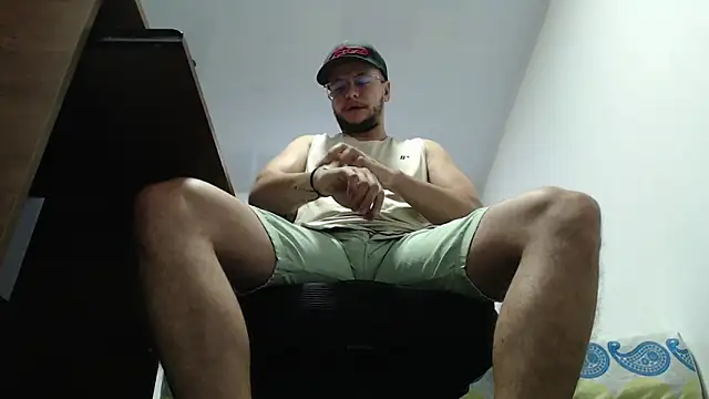 DirtyNotLimits  online show from October 2, 2025, 12:23 pm
