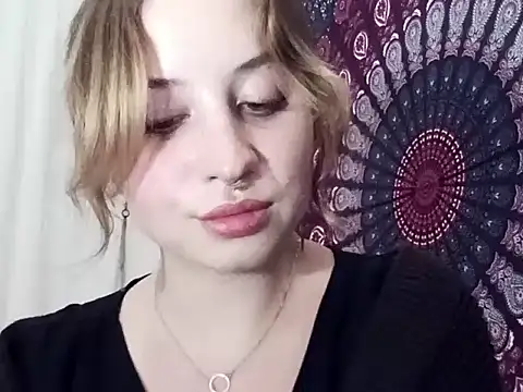 AdalynKiss online show from October 17, 2025, 6:54 pm