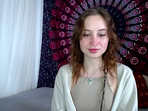 AdalynKiss online show from April 7, 2026, 6:14 am