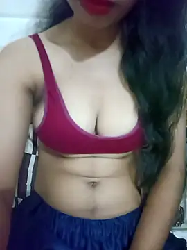 Meenu rani6 online show from October 16, 2025, 3:13 pm