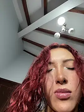 SelenaRouge1 online show from January 15, 2026, 4:06 am