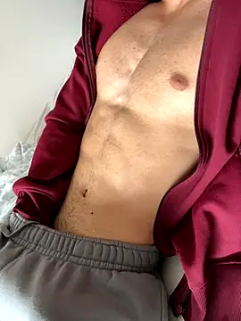 adgymwear1 online show from September 27, 2025, 11:15 am