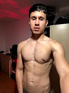 adgymwear1 online show from October 1, 2025, 7:09 pm
