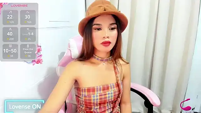 jeanalove online show from June 13, 2026, 1:09 pm