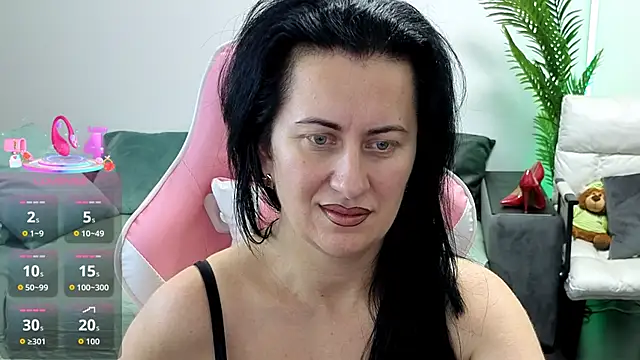 monnica vibe  online show from September 29, 2025, 9:52 pm