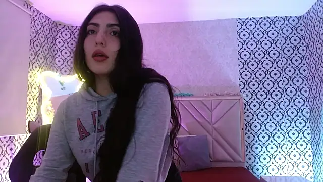 Ixchel tay online show from January 6, 2026, 3:10 am