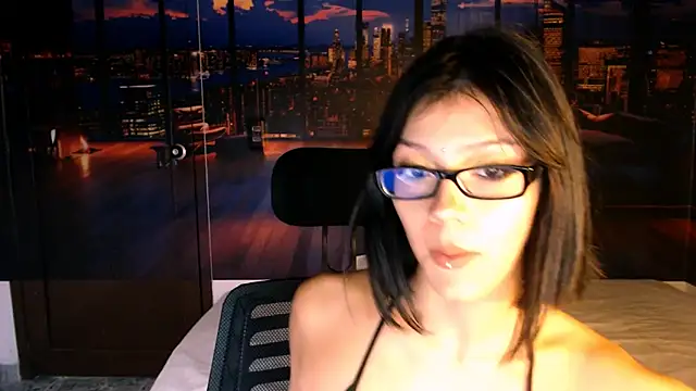ChloePetite 0 online show from October 17, 2025, 7:27 pm