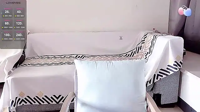 Smile-- online show from November 9, 2025, 3:27 am